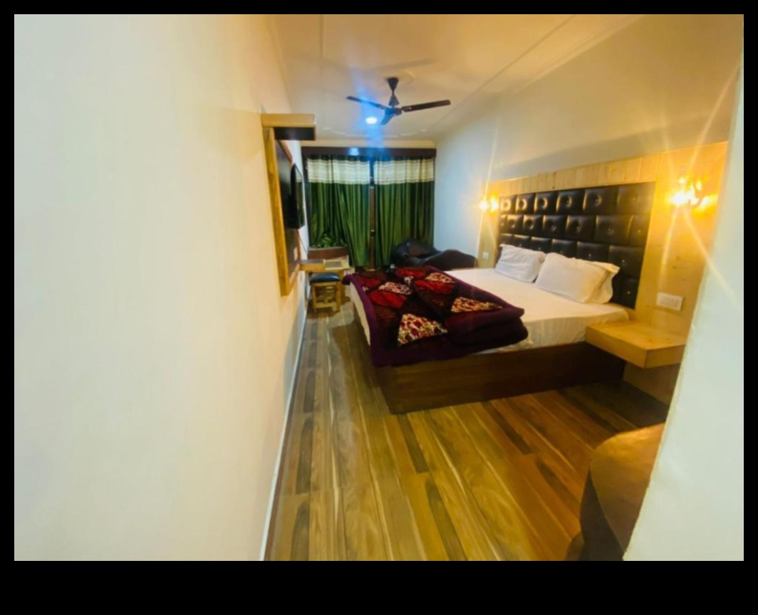 Valdzinošs skats uz upi un ezeru