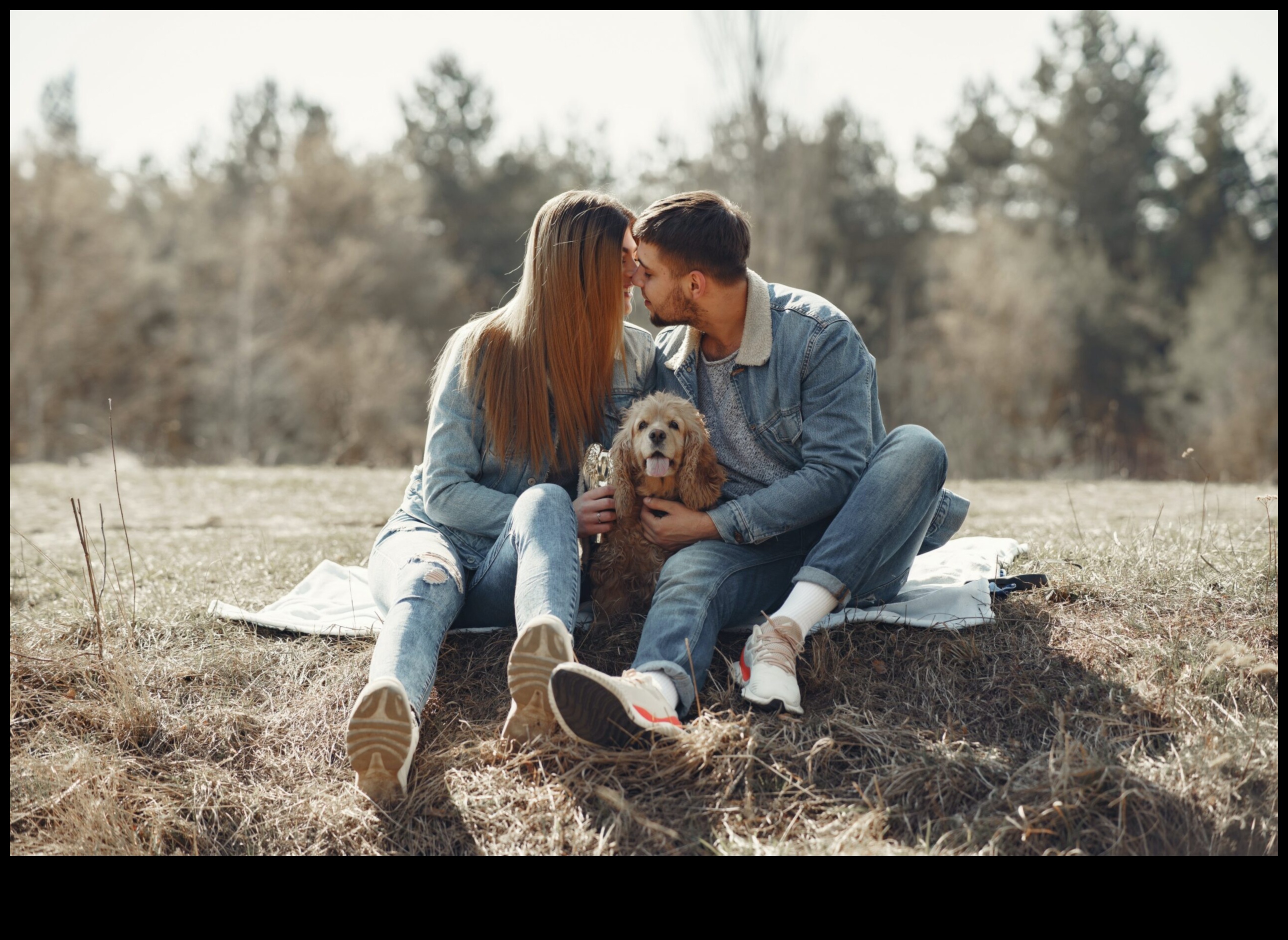 Uzmanīga saikne: aptveriet klātbūtni jūsu attiecību ceļojumā