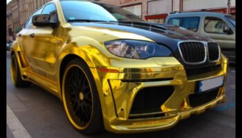 Amatniecības ekskluzivitāte: luksusa automašīnu ražošanas māksla